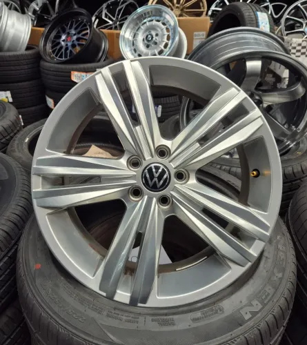 Jogo de rodas polo Golf fox aro 17 5x100 krmai