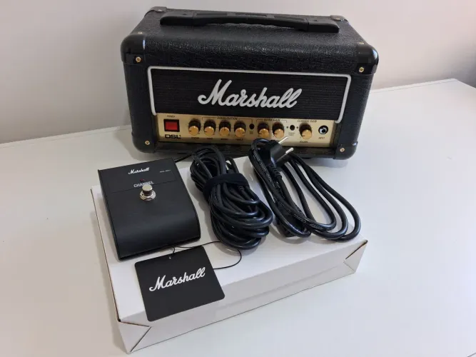 Amplificador Valvulado Marshall DSL1