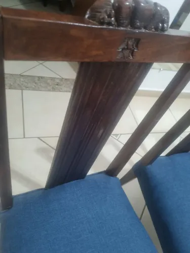 SO PESSOALMENTE Jogo jantar e aparador madeira entalhados