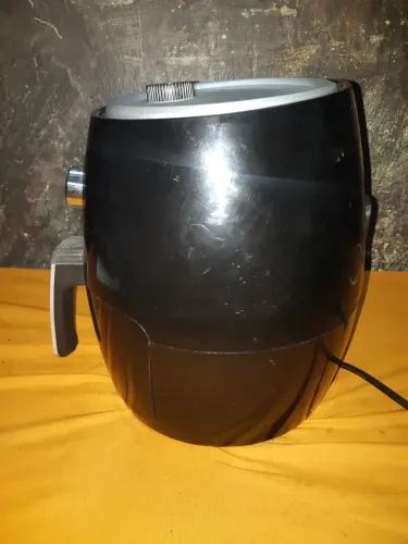 Fritadeira elétrica Air fryer neon