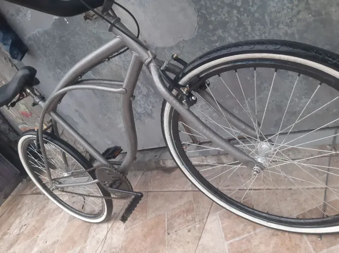 Beach bike pintura nova toda revisada folhas aero pneus slick pronta pra pedalar