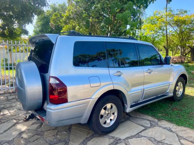 Mitsubishi Pajero Full GLS/gls/pkhpe 3.2 Dies.ti 5P 2004