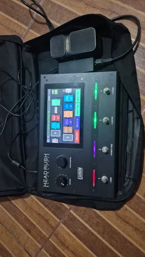 Pedaleira headrish gigboard pedal de volume e wha sonicake