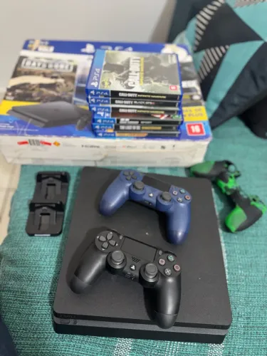 Playstation 4 Slim