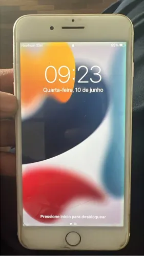 Telefones iPhone 7 Plus e iPhone XR