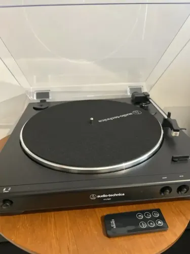 Toca disco Audiotechnica lp60x