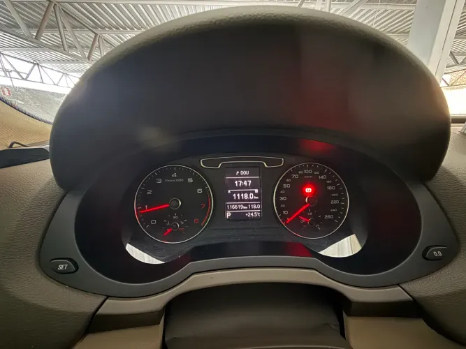 Audi Q3 2.0 TFSI Quat. 170/180cv S-tronic 5P 2015