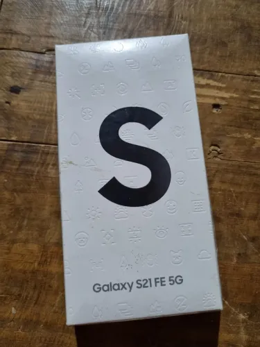 Samsung s21 FE verde com NF.