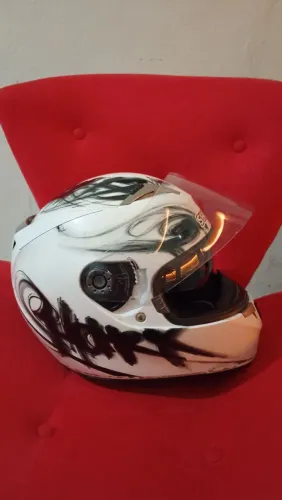 Capacete Shark S900 Glow - C/ Óculos Solar Interno - Tam 60