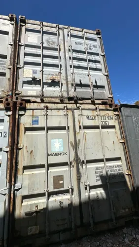 Container classe b apenas 3 unidades