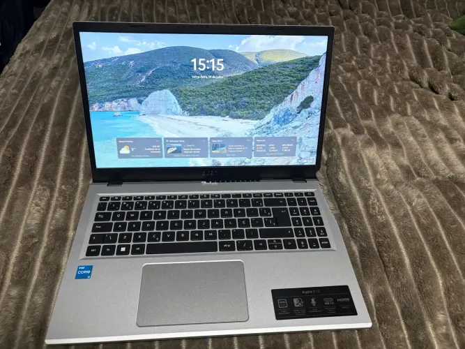 Acer Aspire 3 15 - Intel Core i3 | Excelente Estado | Na Caixa
