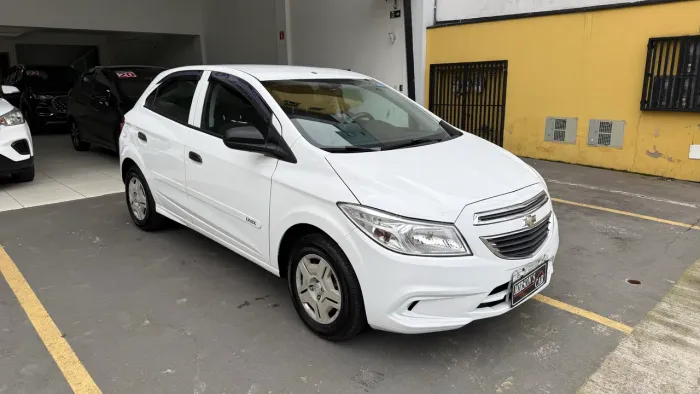 Chevrolet Onix Hatch LS 1.0 8V Flex Power Mec. 4P 2015