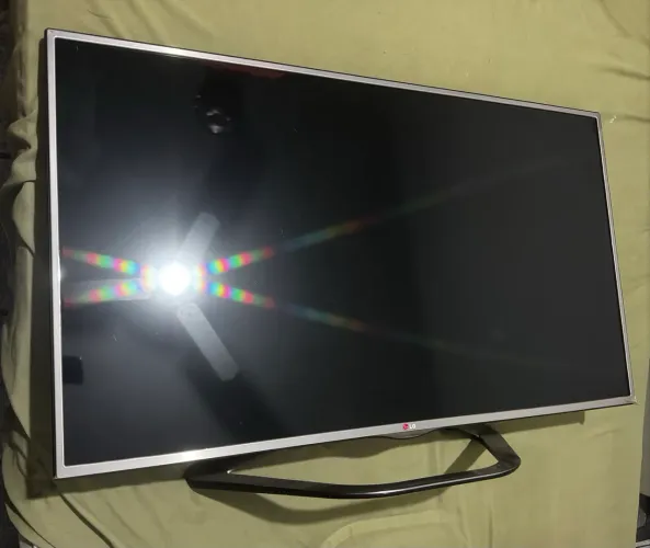 Kit (3 tvs) para retirada de peças de televisão