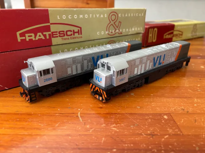 Dupla de Locomotivas VL! (numerações diferentes)