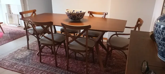 Mesa de jantar Studio Clássico