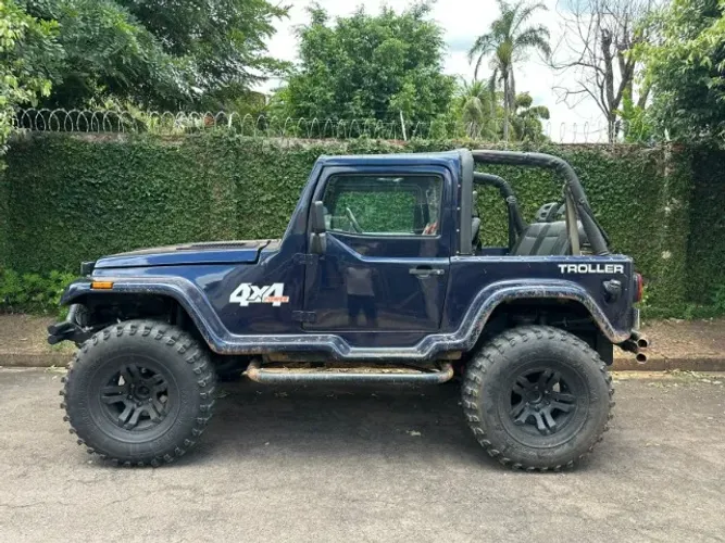 Troller RF Esport T-4 4X4 2.0 Cap. Lona 2000