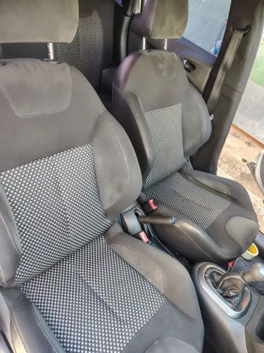 Bancos Esportivos DS3 europeu (Couro e Alcântara) com airbags!!