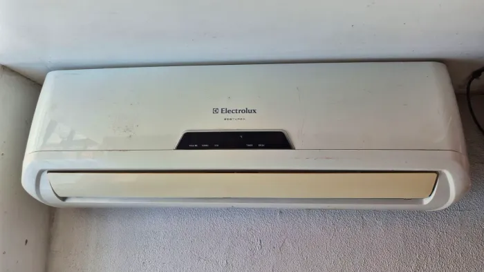 Ar Condicionado Split 9000 BTU Frio EcoTurbo - ELECTROLUX - 220v - TI09F