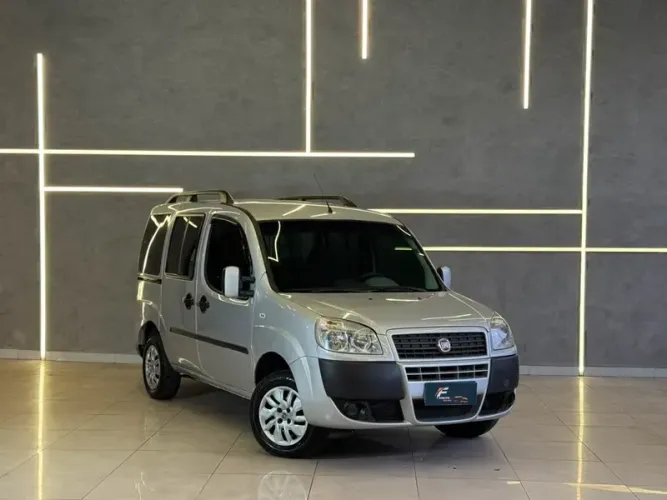 Fiat Doblo ELX 1.4 MPI Fire Flex 8V 4P 2010