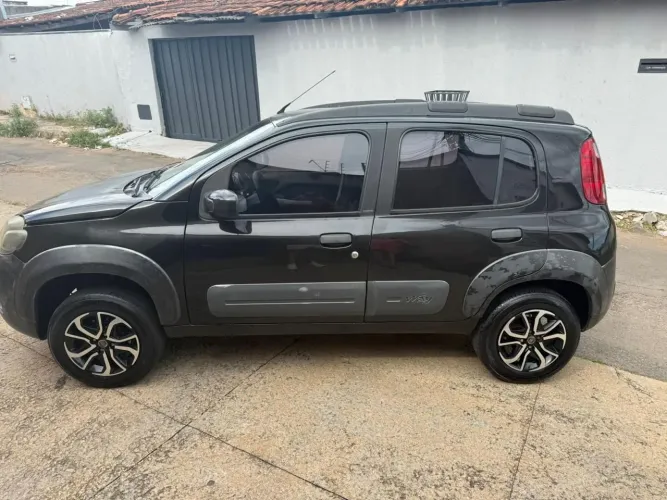 Fiat Uno WAY 1.4 EVO Fire Flex 8V 5P 2011