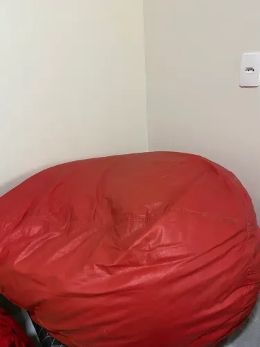 Puf vermelho