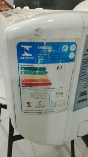 Vendo ar condicionado