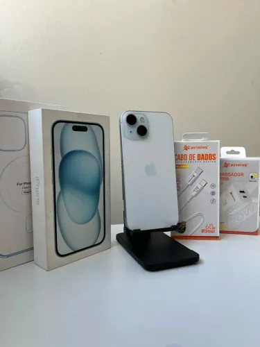 iPhone 15 128GB