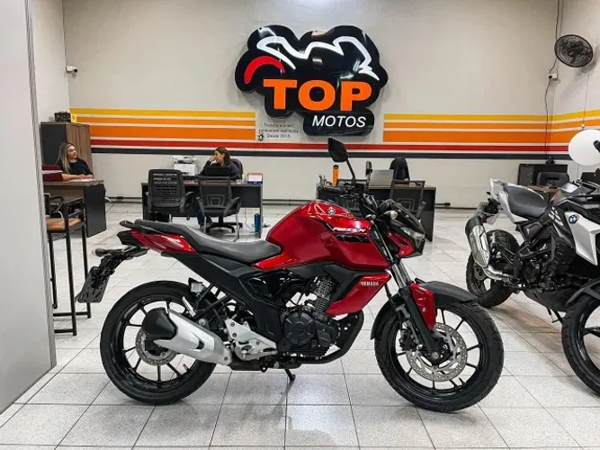 Yamaha FZ15 Fazer 150 ABS 2023 ABS Possibilidade 100% Financiada Econômica e Moderna.