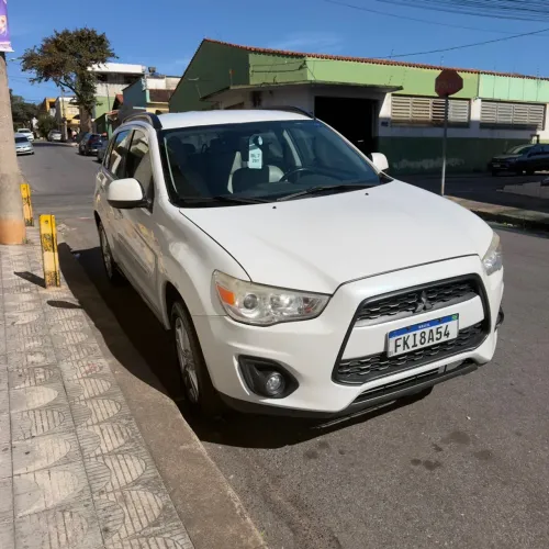 Mitsubishi ASX 2.0 16V 160cv Aut. 2013