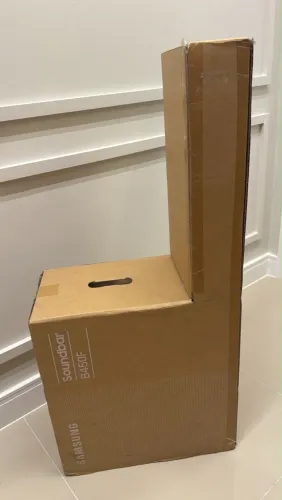 Soundbar Samsung B-Series HW-B450F 2.1 canais Subwoofer incluso 2025