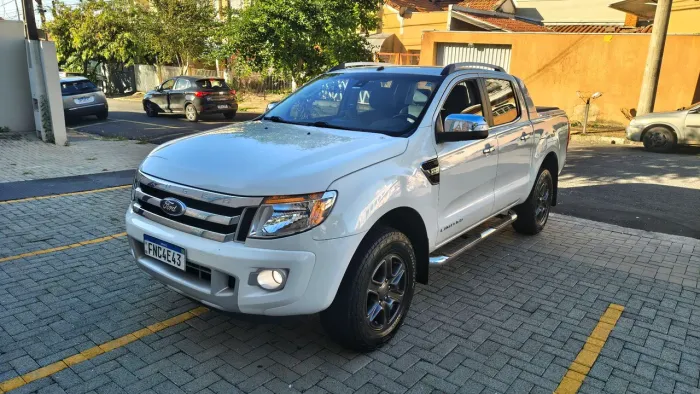 Ford Ranger Limited 3.2 20V 4X4 CD Aut. Dies. 2014