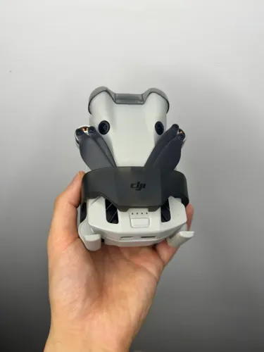 DRONE - DJI MINI 4