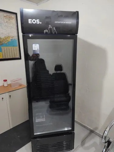Expositora EOS Ice compacto 300p