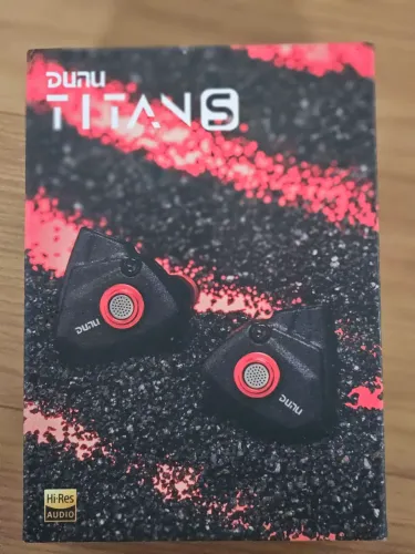 Fone DUNU TITAN S