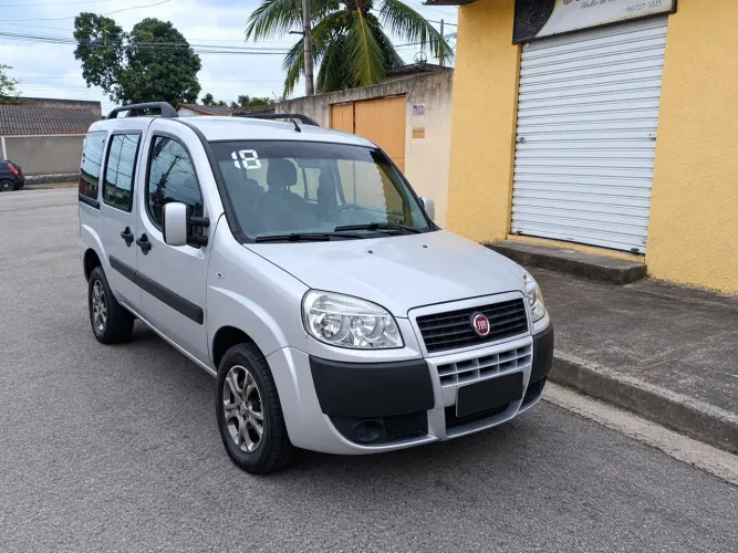 Fiat Doblo Essence 1.8 Flex 16V 5P 2018