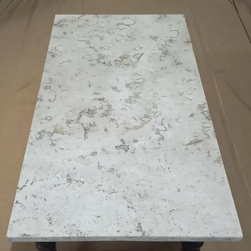 Tampo de mármore para mesa SEM A BASE. 100 cm x 50 cm x 2 cm.