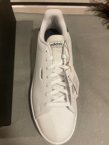 Tênis Adidas original 44