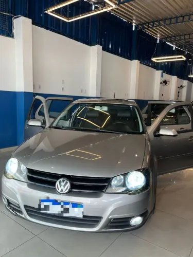 Volkswagen Golf Sportline 1.6 MI Total Flex 8V 4P 2012