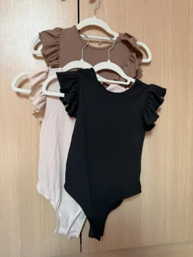 Conjunto infantil 3 bodys Shein tamanho 6