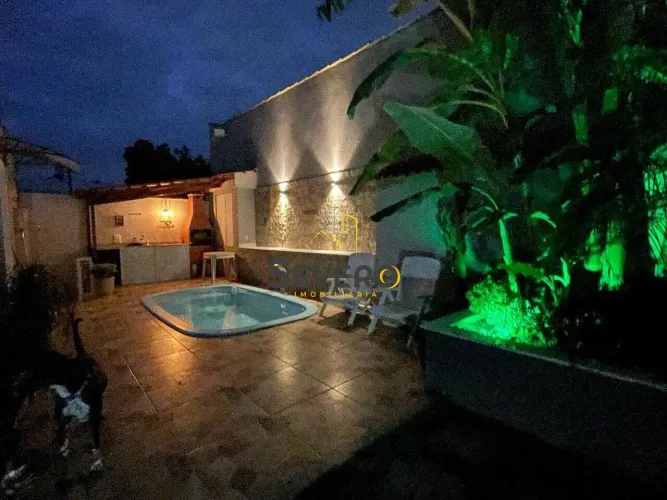 Belíssimo Casa à venda no bairro Rocha - São Gonçalo/RJ