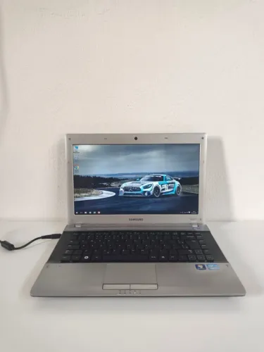 Notebook Core i3 - TOP - Com Carregador