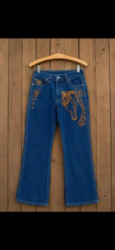 Calça texanus, usada apenas uma vez tamanho 36 valor 240$