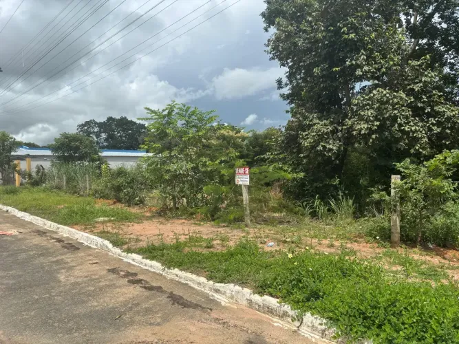 LOTE EM ARUANÃ-GO