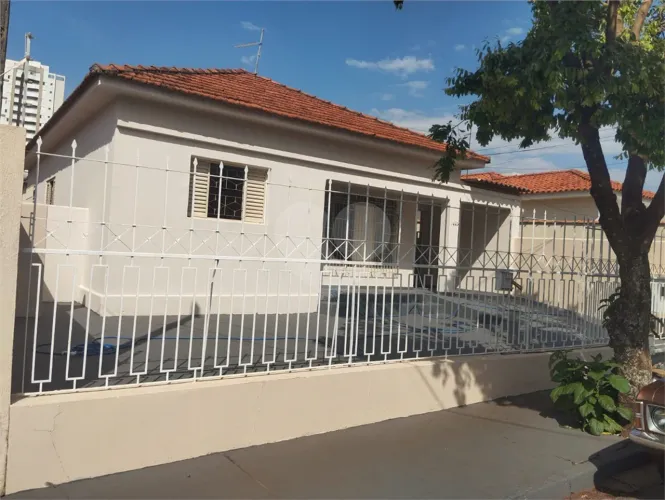 Casa térrea com 2 quartos à venda ou para locação em Vila progresso - SP