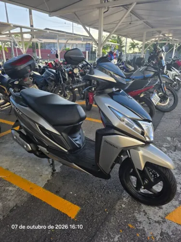 Honda Elite 125 2025 - apenas 4.119 km | Estado de zero