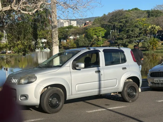 Fiat Uno Vivace/rua 1.0 EVO Fire Flex 8V 5P 2014