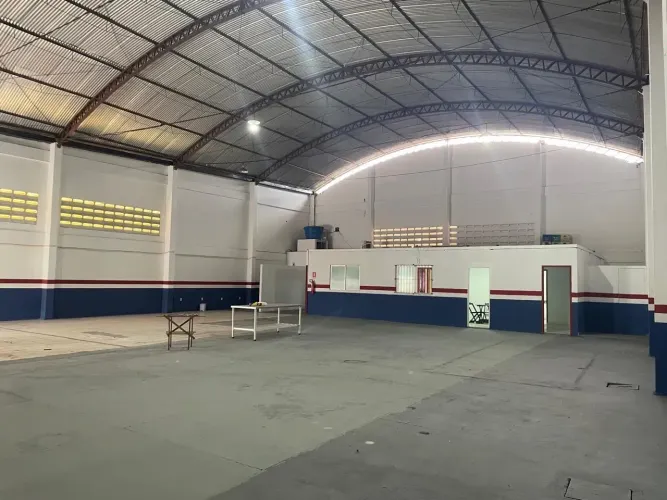 GALPÃO A VENDA