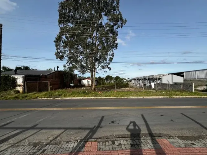 Terreno com 1.800m2 à venda em Lages/SC