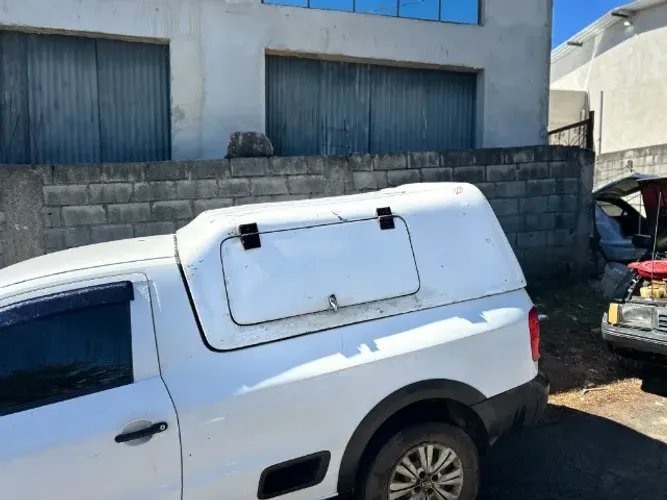 Capota de Fibra Fechada para Saveiro - 3 Portas