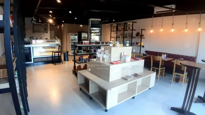 Salão/Loja Comercial 75 m². Raízes Vila Matilde. Próximo a estação Vila Matilde de Metro.
